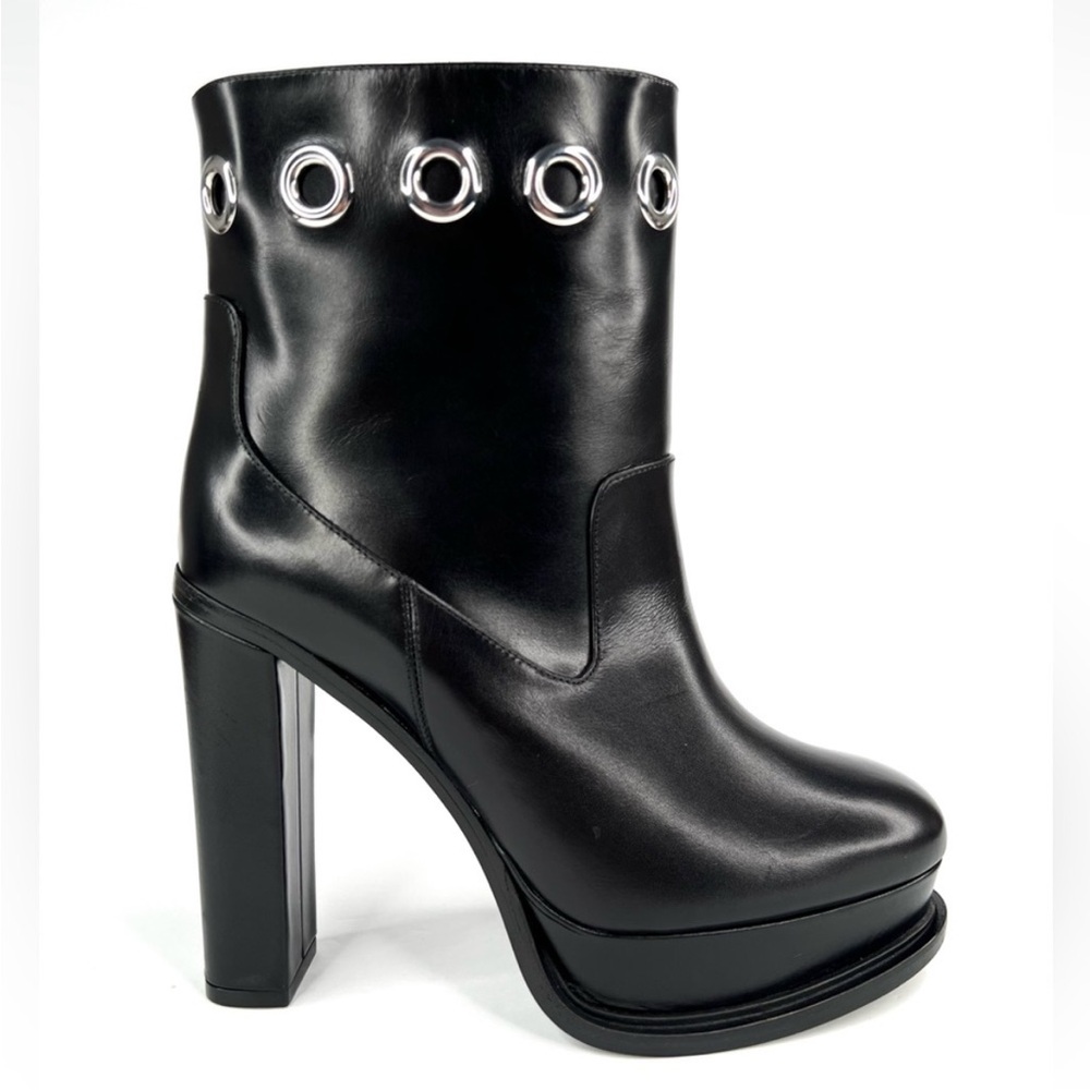 Alexander McQueen Eyelet Detailed Black Leather Platform Heel Boots Size EU 38.5